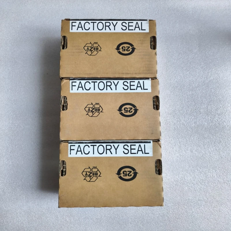 Allen‑Bradley 1769‑OW16 16-Point VAC/VDC Relay Output Module for CompactLogix / MicroLogix Systems thumbnail 5